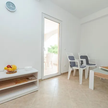 Simic 3 By Interhome Apartment