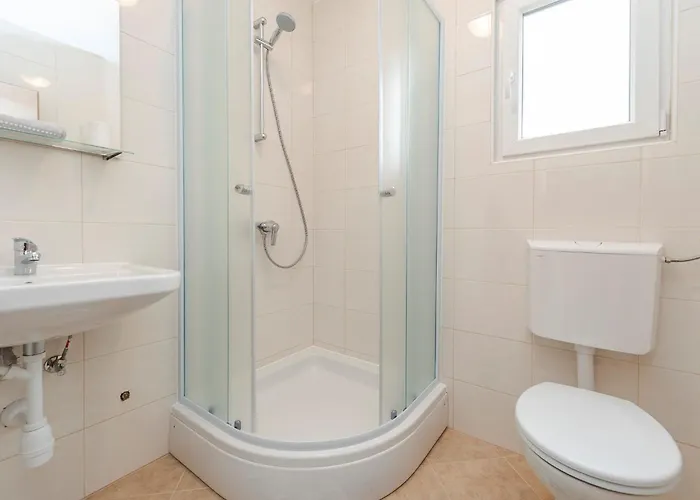 Simic 3 By Interhome * Vir