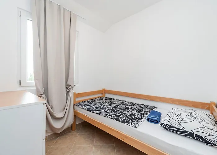 Appartement Simic 3 By Interhome